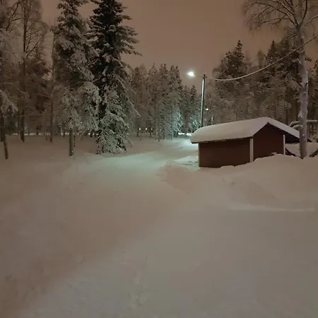 Arctic Red House Homestay Rovaniemi